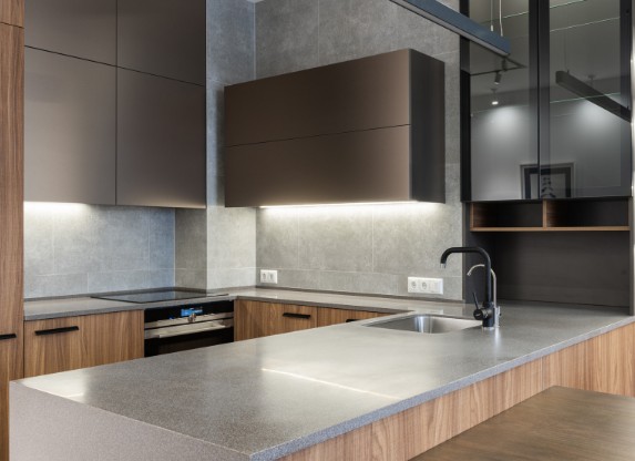 Detalle de muebles de cocina y acabados